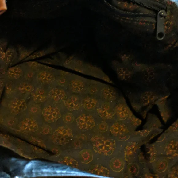 Purse - Picture 4 of 8